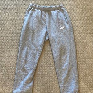 Grey Nike Sweatpants (medium)